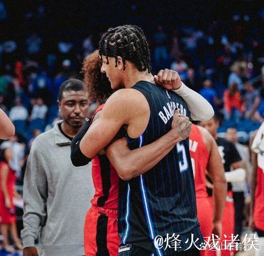 Scotto：马刺将与发展联盟球员凯尔-曼加斯签下双向合同